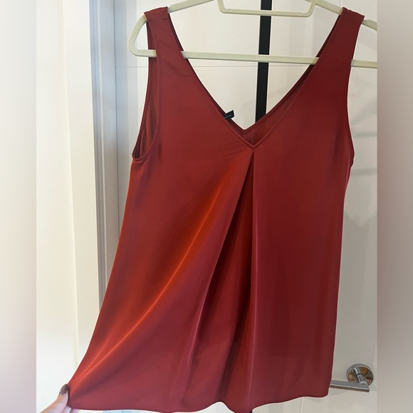 Theory Red Silk tank - Picture 4 of 4